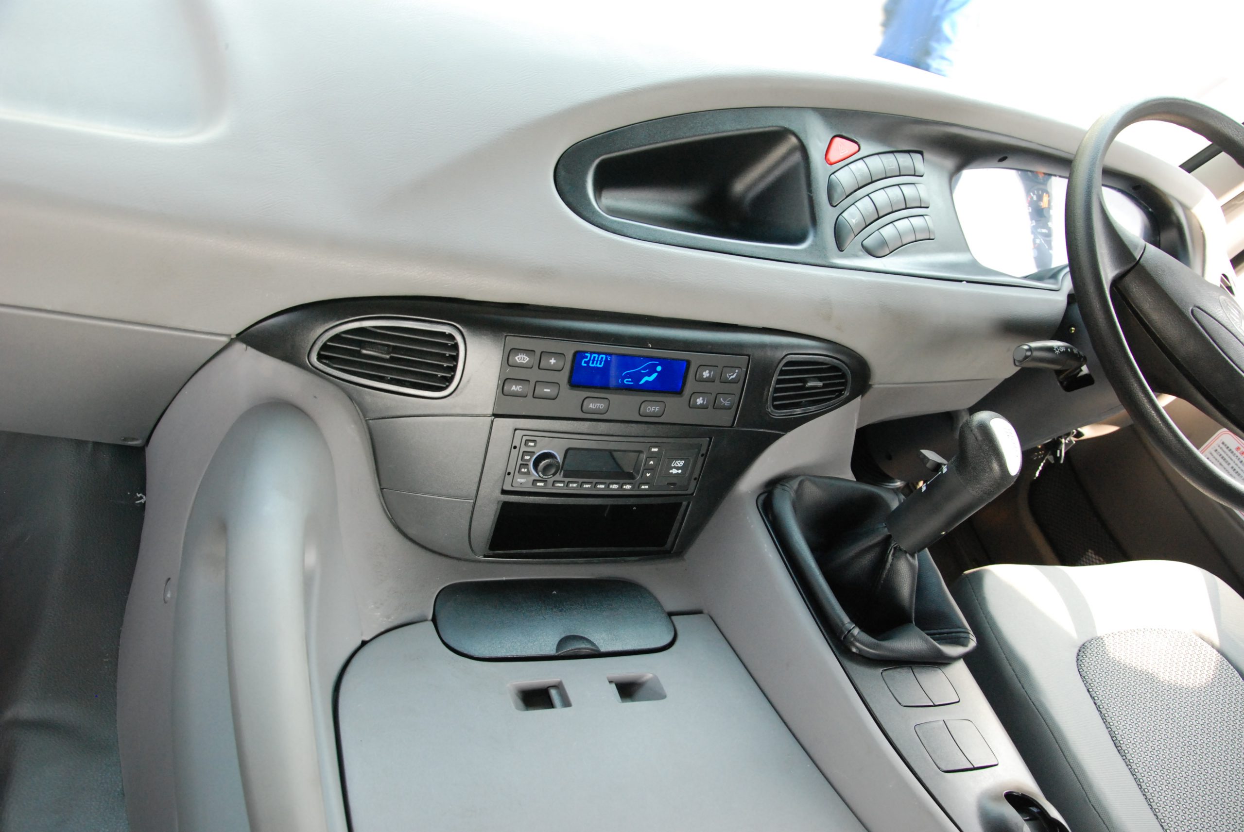 FAW 6*4 340hp 25t Jiefeng 10 wheel Heavy duty Best Quality Tractor Truck for sale